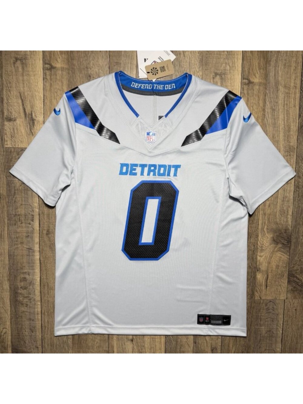 Jahmyr Gibbs Vapor Silver Stitched Jersey